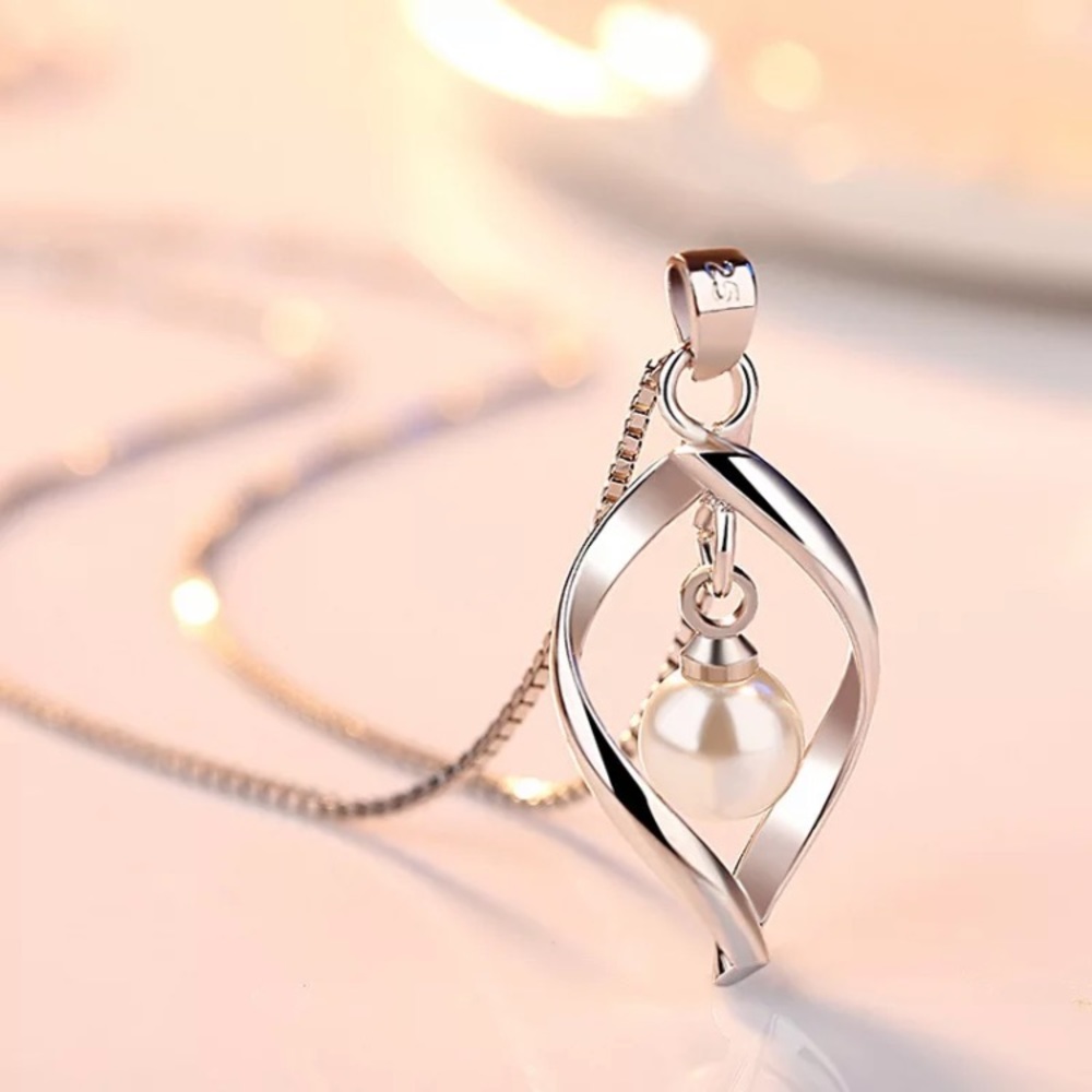 🌟 Sterling Silver 925 Pearl Necklace - Picture 1 of 4